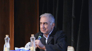 ارزیابی متغیر های منطقه ای ساختمان های مسکونی در اقلیم گرم و خشک مبتنی بر تحلیل و مقایسه سامانه های ارزیابی پایدار